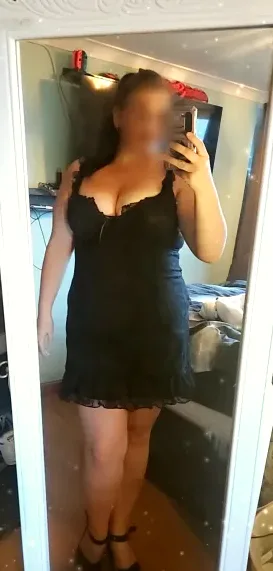 Alma, 35