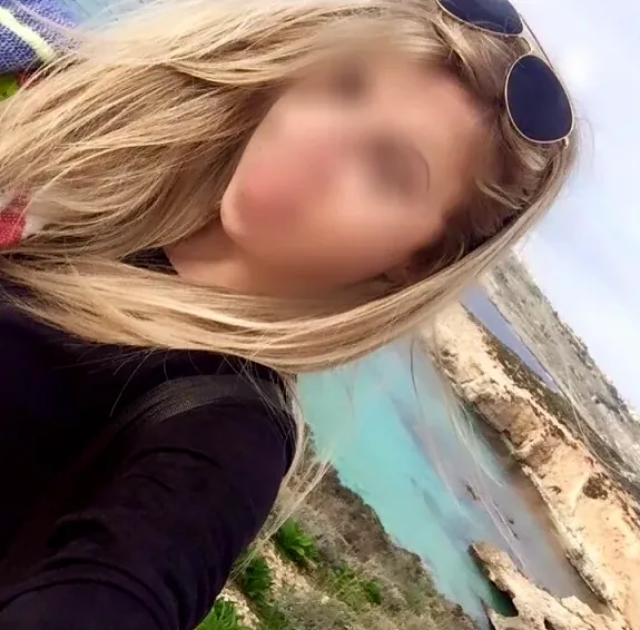 Anna, 34