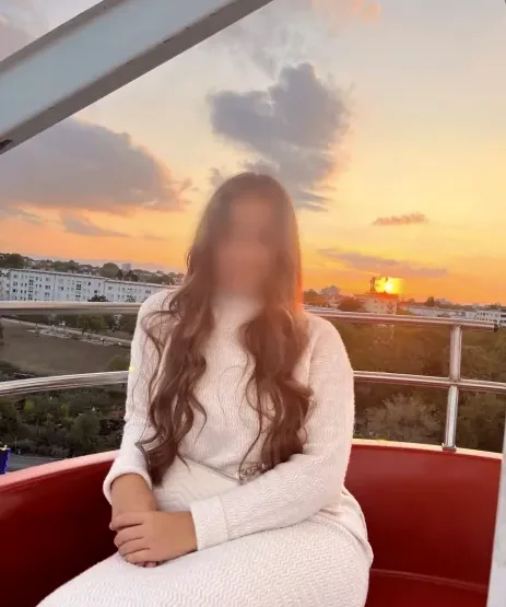 Elisa, 19