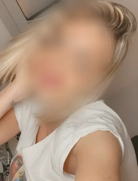 Katri, 35