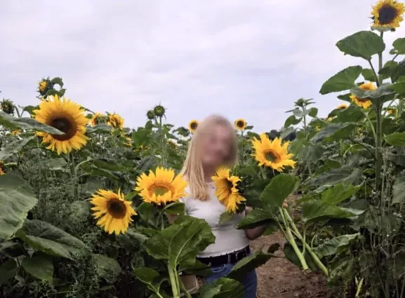 Natalia, 32